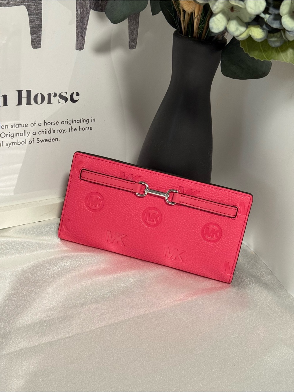 NWT MICHAEL KORS Carson Large Metallic Logo Debossed Snap Wallet